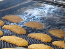 Warum ist die Firma Höhenrainer Delikatessen GmbH eigentlich prädestiniert dafür Putenwurst in Halal-Qualität anzubieten?